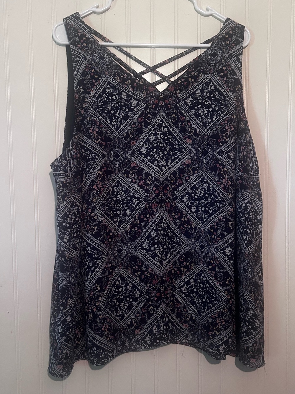 Maurices Navy and White Backless Sleeveless Tank Top